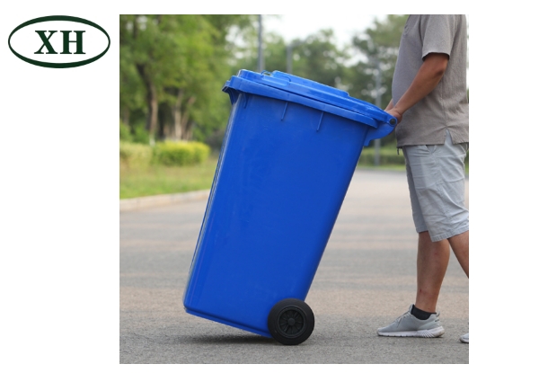 垃圾桶，240升環(huán)衛(wèi)垃圾桶，戶外掛車垃圾桶_塑料垃圾桶_環(huán)衛(wèi)垃圾桶_分類垃圾桶 _垃圾桶廠家